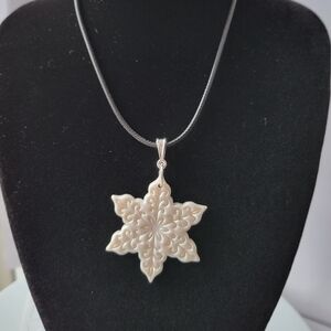 Chic Cream Snowflake Pendant Necklace